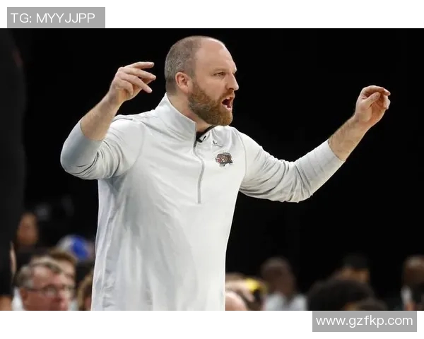 战术革新!新教练如何激活灰熊?